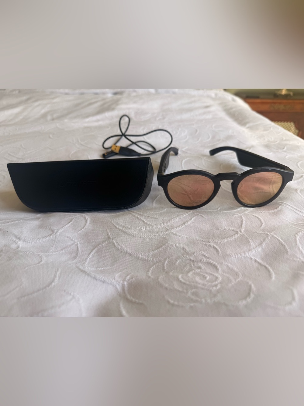 Bose Frames Rondo Audio Bluetooth Sunglasses Rose Gold Lenses Case Charger